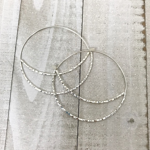 Shop_Anarae Jewelry - Boho Silver Crescent Moon Hoop Earrings